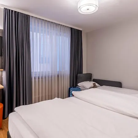 Rieker Hauptbahnhof Hotel