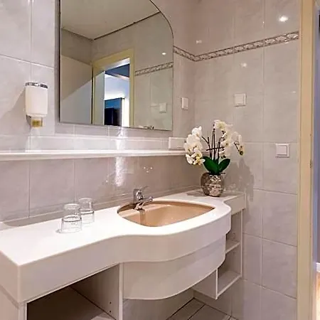 Plaza Rieker Hauptbahnhof 3* Stuttgart