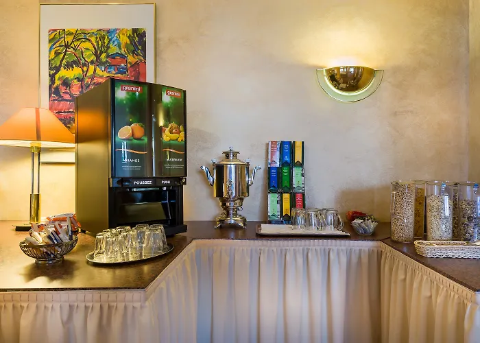 Plaza Rieker Hauptbahnhof Отель