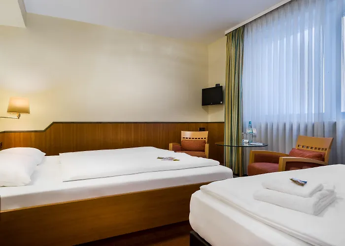 Plaza Rieker Hauptbahnhof 3* Штутгарт