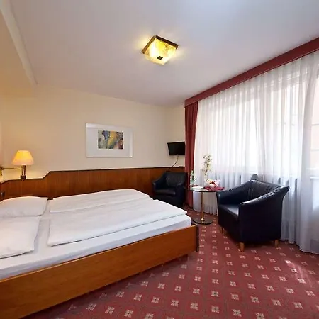 Plaza Rieker Hauptbahnhof 3* Stoccarda