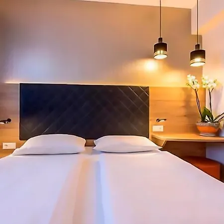 Plaza Rieker Hauptbahnhof Hotel Stoccarda