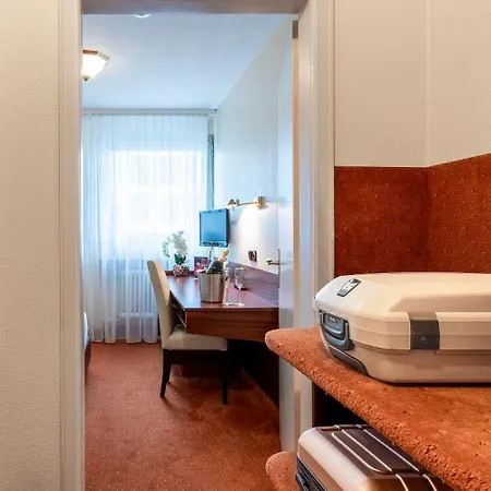 Hotel Plaza Rieker Hauptbahnhof Stoccarda