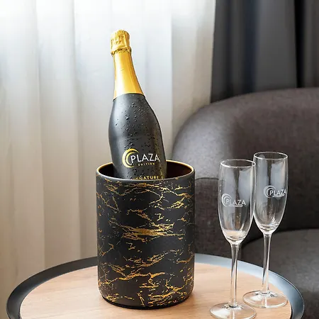Plaza Rieker Hauptbahnhof 3* Штутгарт