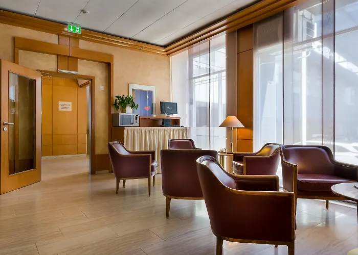 Plaza Rieker Hauptbahnhof